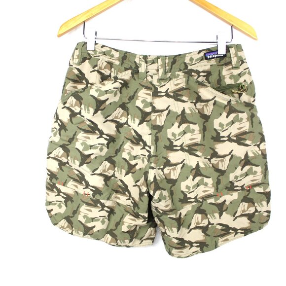 Patagonia Shorts Men's 30 Green Camo Wavefarer Stand Up Button Fly Hybrid Swim - Picture 6 of 7